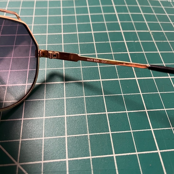 Cazal 954 Purple Gradient Tint Lenses Gold Metal Frame Vintage Sunglasses - Picture 4 of 7